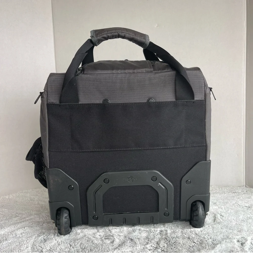 Eagle Creek Rolling Carry-On Bag with Telescoping Handle